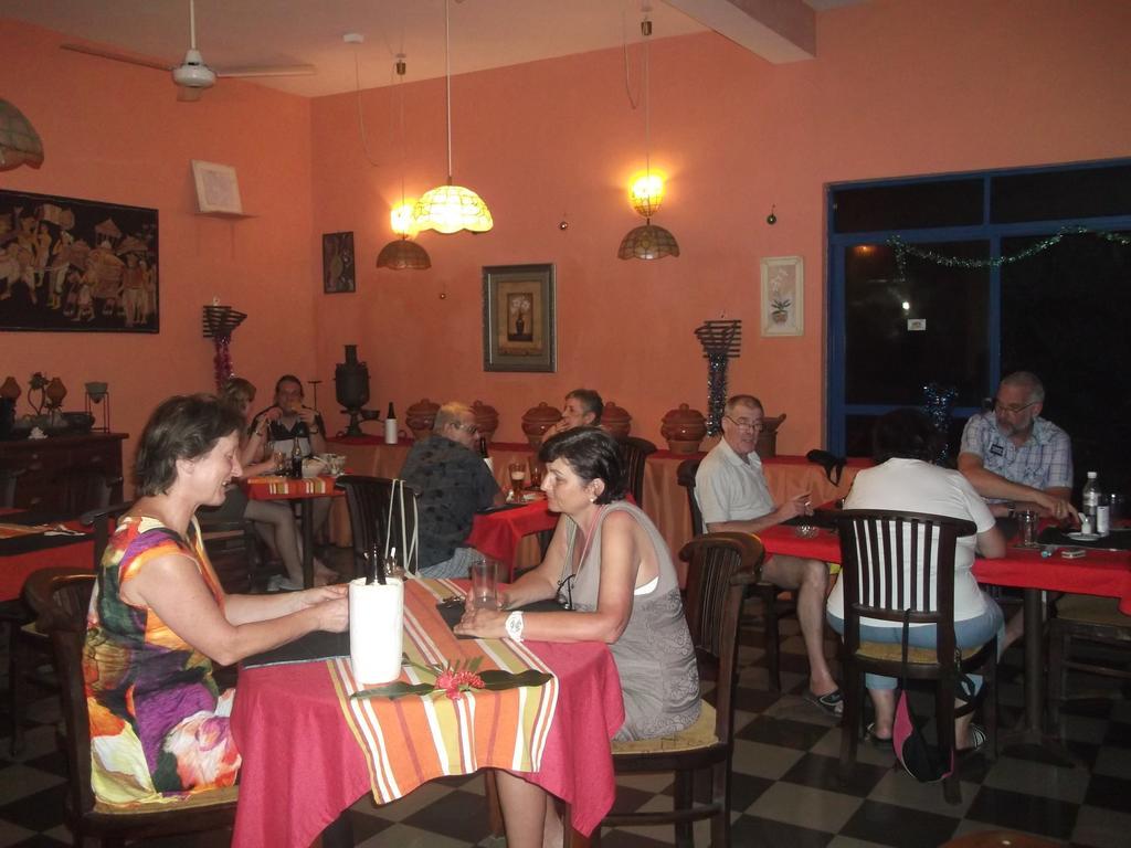 Bavarian Guest House Beruwala Exterior foto