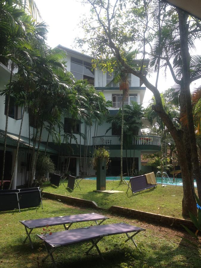 Bavarian Guest House Beruwala Exterior foto